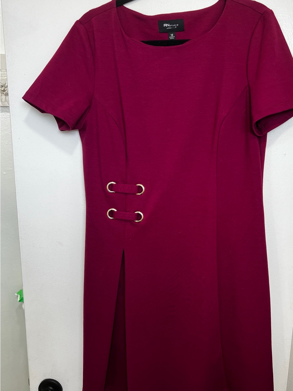 Short Sleeve Magenta Sheath Dress with Ring Detail